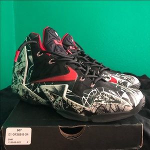 Nike Lebron 11 Graffiti